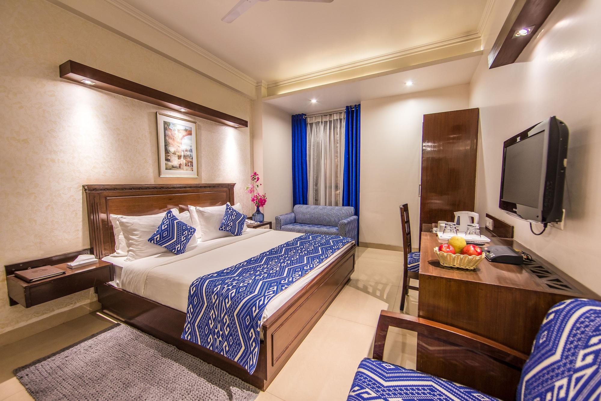 Rockland Hotel, C.R Park New Delhi Buitenkant foto