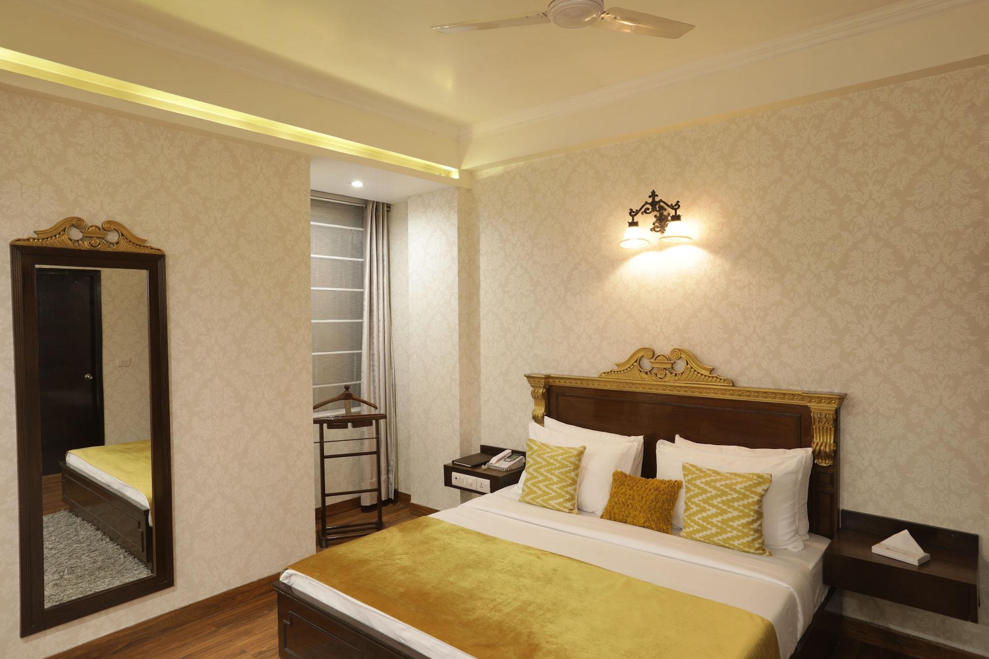 Rockland Hotel, C.R Park New Delhi Buitenkant foto